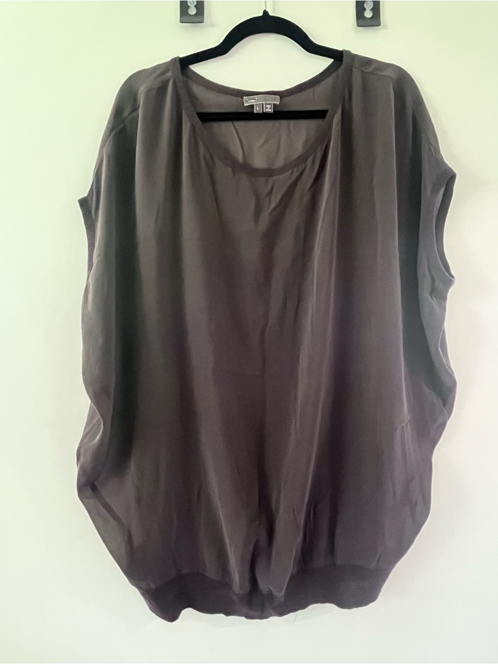 Vince Tissue-Thin Silk Layering Scoop Neck Women's Top in Charcoal